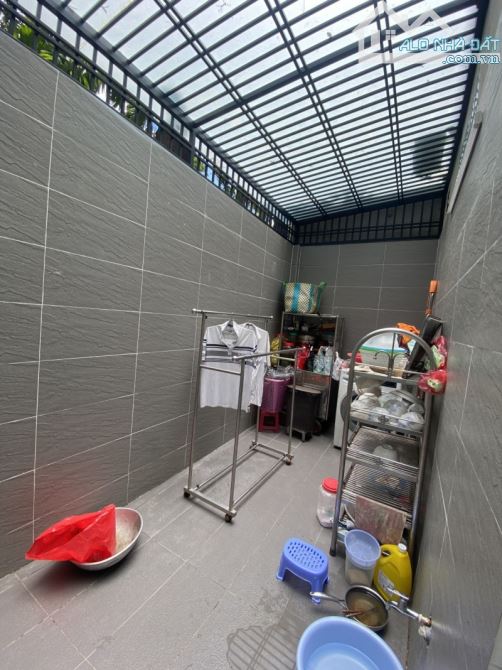 siêu phẩm 4 tầng 80m2 xe hơi đỗ cồng ngay trường hoa lư chỉ 7.5 tỷ - 2