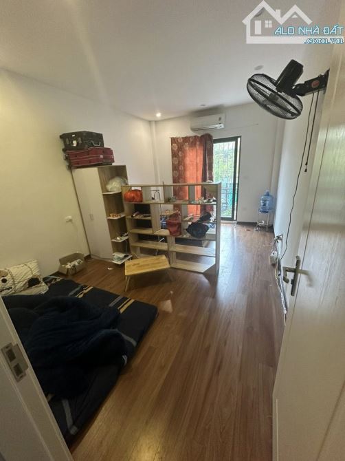 Cho Thuê Nhà Phố Trạm, Long Biên 55m2, 4T, giá 14 triệu (Lô góc, ô tô vào) - 2