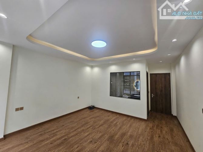 Hiếm! Rẻ LK Phố Nguyễn Khuyến TT19 KĐT Văn Quán 90m2 5 tầng kinh doanh chỉ 19 tỷ - 2