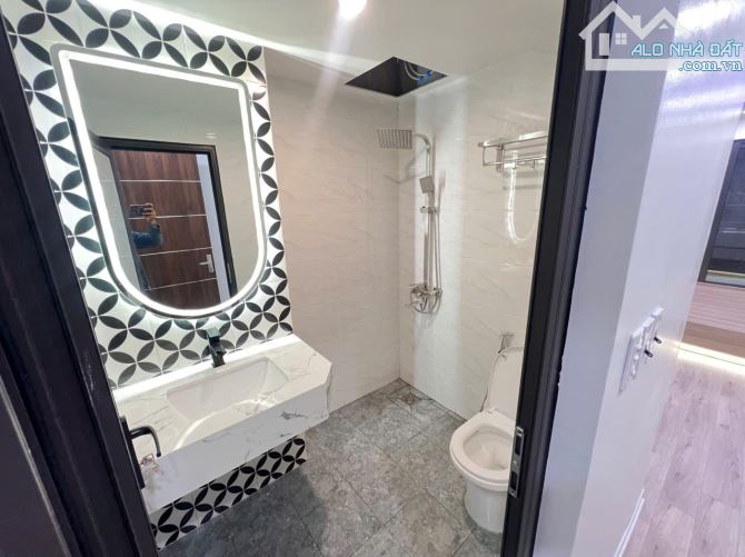 Bán nhà Mậu Lương _ Hà Đông, 5 tầng, thang máy lô góc KD - Nhỉnh 6 Tỷ - 2