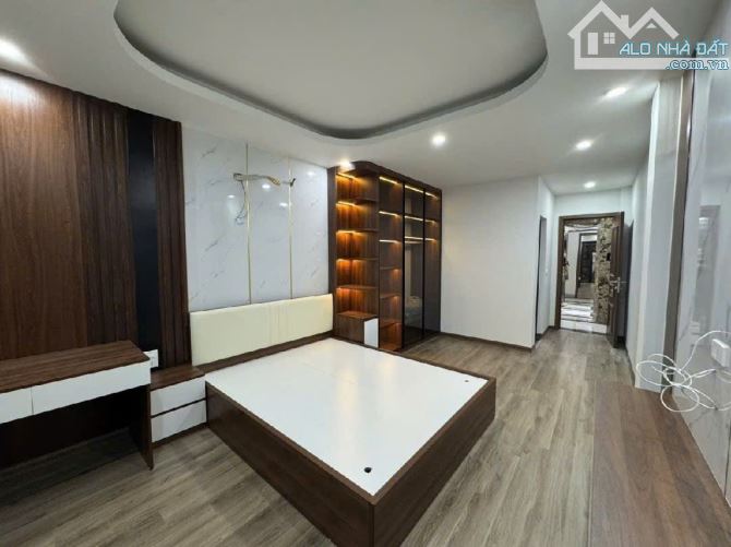 SIÊU HIẾM 2 MẶT PHỐ NGUYỄN HOÀNG - 8 TẦNG, KINH DOANH SIÊU ĐỈNH - 2