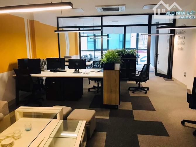 Mặt Phố Nguyễn Ngọc Nại 100m2 - 8 Tầng, thông sàn, Mặt tiền 6.5M - hơn 50 tỷ. - 2