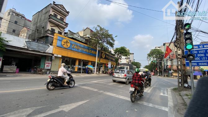 Siêu phẩm nở hậu Vân Nội - 150m ra đường Võ Nguyên Giáp - Giá đầu tư nhỉnh 4 tỷ - 2