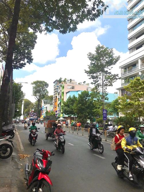 BÁN NHÀ MT NGUYỄN TRI PHƯƠNG, QUẬN 5 GẦN NGÃ 6 - 5 TẦNG, DÒNG TIỀN 80TR – GIÁ 37TỶ - 2