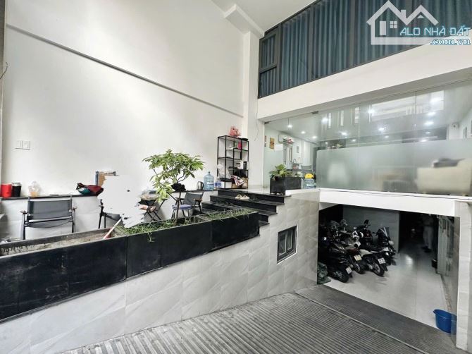 BÁN NHÀ HẦM 6T + THANG MÁY – 11 CHDV – DÒNG TIỀN THUÊ 85TR GIỮA TRUNG TÂM PHÚ NHUẬN - 2