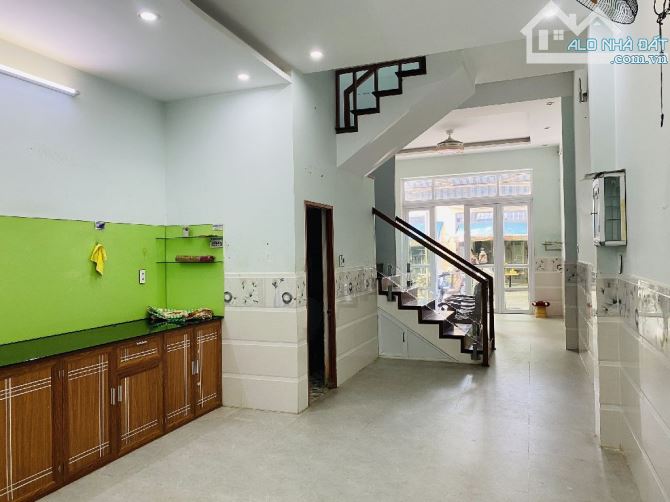 Bán nhà mặt phố Đinh Công Tráng,60m2, 5tỷ900tr, Hải Châu trung tâm Đà Nẵng - 2