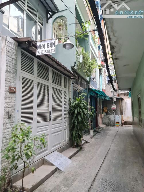 🏡 NHÀ ĐẸP VÀO Ở NGAY – HẺM XE HƠI ĐƯỜNG 3/2, QUẬN 10 – 3 TẦNG CHỈ 8,5 TỶ THƯƠNG LƯỢNG🏡 - 2