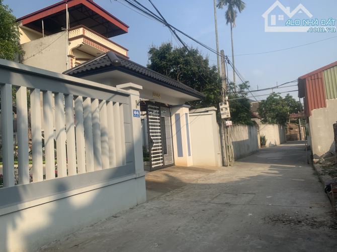 Đất đẹp diện tích to .mặt tiền rộng 240m full .tại Lac Nông -Mai Đình ,chính chủ . - 2