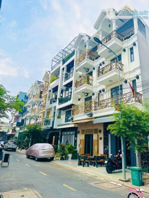 Bán Nhà Thạnh Xuân Q12 3 Tầng 4 PN Chỉ Hơn 6 Tỷ - 2