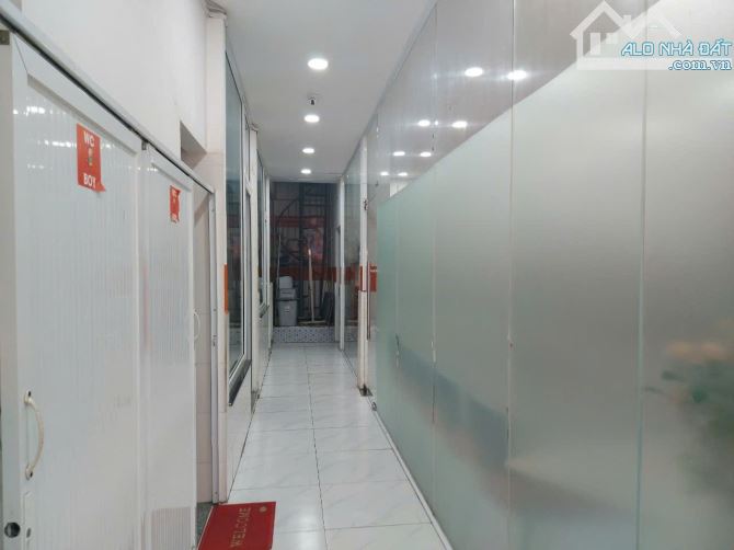 Siêu Phẩm Mặt Tiền Ngang 10m - 4 Tầng - 224m2 - Dòng Tiền 83tr/th - Hiệp Thành - Q12 - 2