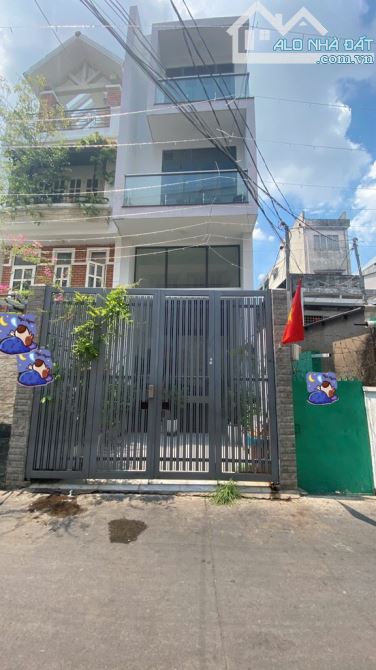 BÁN GẤP NHÀ 5 TẦNG BTCT 80M2 (4.2M TIỀN) - HẺM XE HƠI - GẦN HÀNG XANH - 2