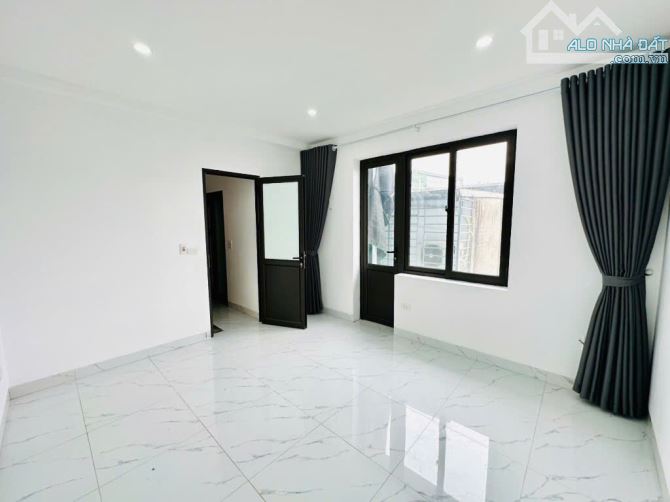NHÀ 3 TẦNG ÂU CƠ – 46M² – NGÕ THÔNG – 3 NGỦ – GẦN Ô TÔ TRÁNH – DÂN TRÍ CAO – GIÁ 3.65 TỶ - 2