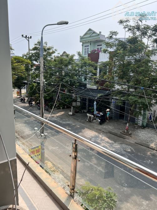 BÁN NHÀ 2 TẦNG ĐỂ LẠI NỘI THẤT PHỐ CHỢ NON NƯỚC, ĐƯỜNG 7M5, HÒA HẢI, DTSD 129,6M2, 4,1 TỶ. - 2