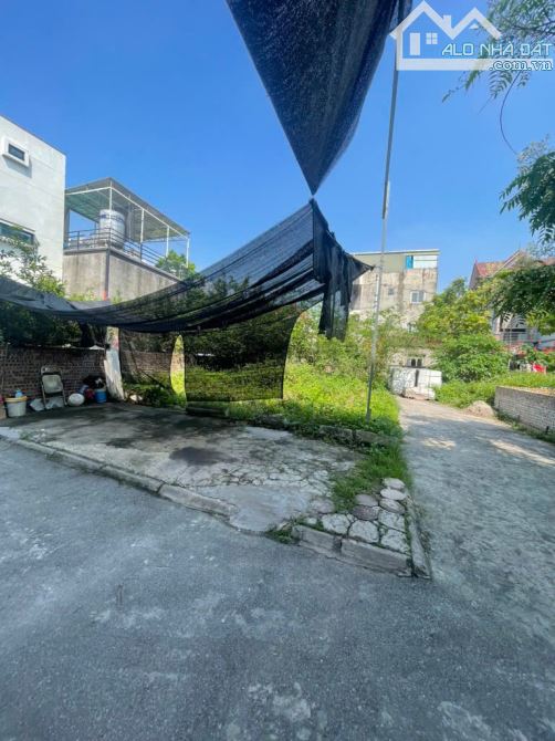 BÁN ĐẤT BÁT KHỐI LÔ GÓC 2 MẶT Ô TÔ, MẶT TIỀN KHỦNG 7M, 3 BƯỚC RA HỒ ĐIỀU HÒA, GẦN CẦU VĨNH - 2