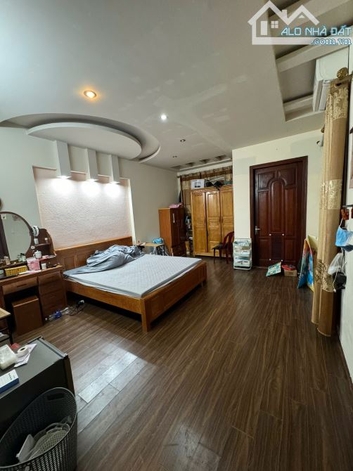 Nhà nhiều tầng căn góc đẹp Dt 90m2 lắp được thang máy, khu Tô Vũ, Văn Cao, Hải Phòng - 3