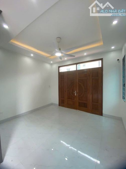 Bán Nhà Cầu Cốc, Tây Mỗ, 40m, 5T, Giá 6.6 Tỷ, Ô TÔ Gần - 2
