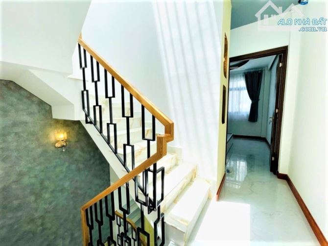 8 TỶ TL - NHÀ MỚI TRUNG TÂM QUẬN 10 - SÁT MẶT TIỀN - ~40M2 3 TẤM 3PN - NỘI THẤT CAO CẤP - 2