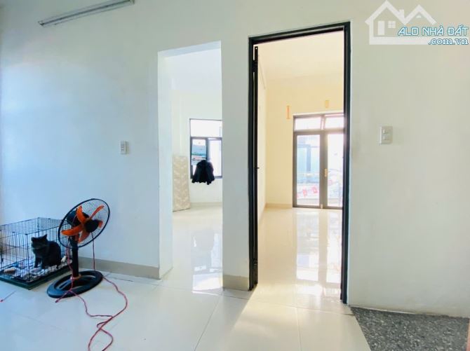 NHÀ 3 TẦNG TRẦN CAO VÂN-NGANG HƠN 6M-NHỈNH 3 TỶ. - 2
