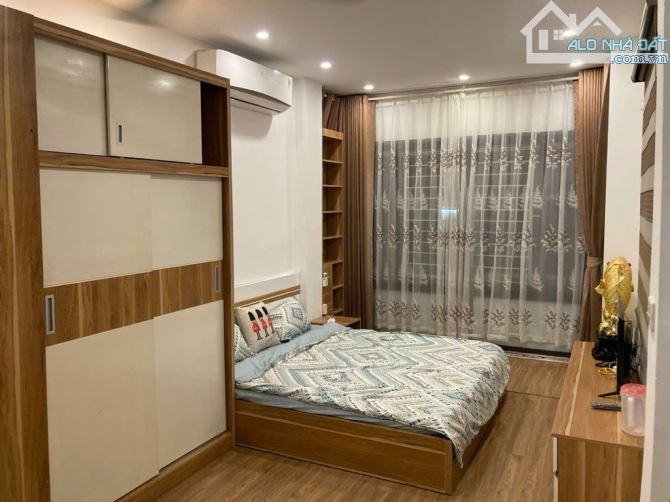 SIÊU PHẨM 4 TẦNG, 88m2 - NGÔ GIA TỰ- LÔ GÓC 3 THOÁNG - KINH DOANH, DÒNG TIỀN – GIÁ 10.5 tỷ - 2
