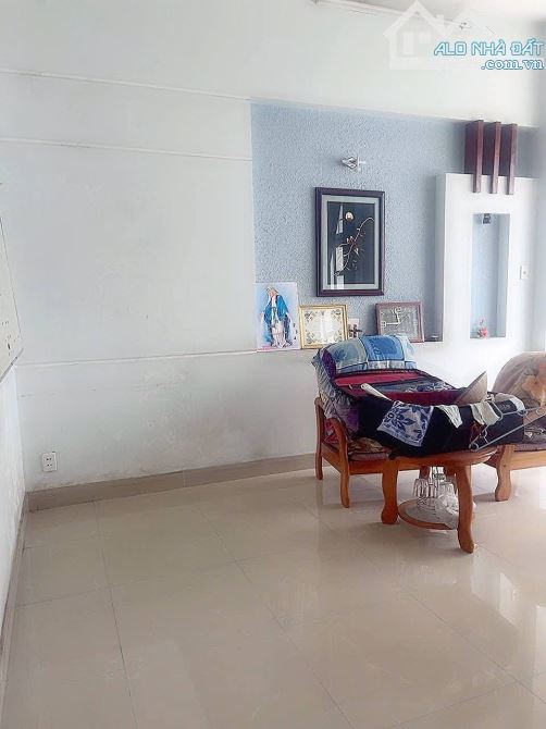 MẶT TIỀN KINH DOANH - PHƯỜNG TÂN SƠN NHÌ - TÂN PHÚ - 78M2 - 4 TẦNG BTCT - HOÀN CÔNG ĐỦ - 2