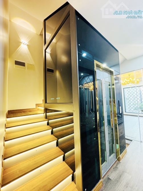 Bán nhà xây mới TĐC Đằng Lâm - Ngô Gia Tự. DT 61m2 x 4,5T Thang Máy - 3