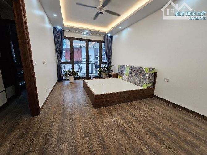 Bán nhà Lý Sơn, DT 104m2 x MT rộng x 5 tầng x thang máy, gara ô tô, vừa ở vừa làm VP.. - 3