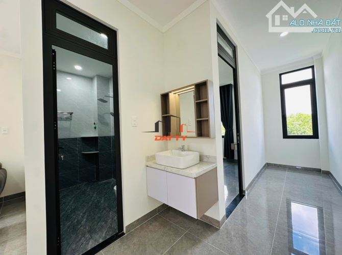 Nhà 2 tầng full nội thất mặt tiền Ung Văn Khiêm phường Eatam gần ĐH Tây Nguyên - 3