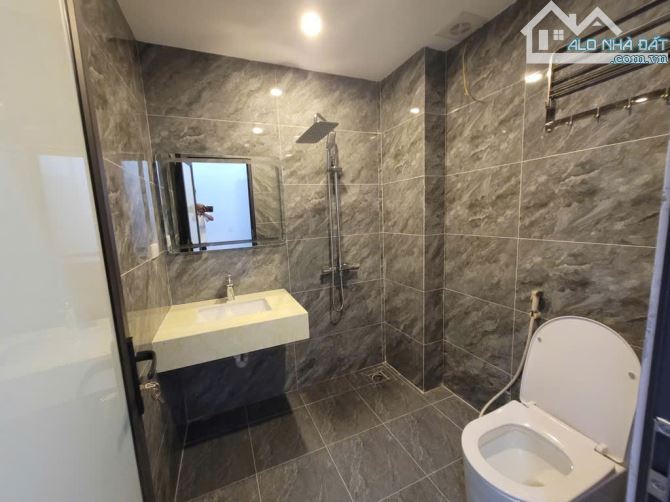 NHÀ  MỚI KOONG NGÕ 12 QUANG TRUNG HÀ ĐÔNG Ô TÔ GẦN 5 TẦNG FULL NỘI THẤT XIN SÒ - 3
