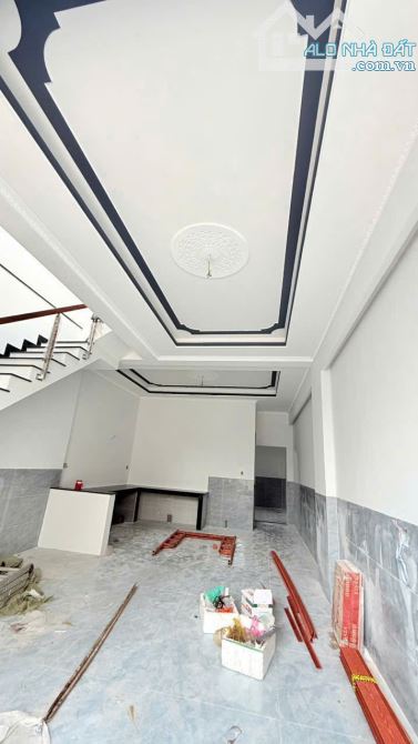Nhà phố gần chợ Xóm Vắng, phường Dĩ An, TP Dĩ An - 3