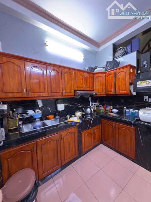 NHỈNH 5TỶ-HẺM Ô TÔ-37M2-ĐỒNG ĐEN, P12, TÂN BÌNH-200M RA TRƯỜNG CHINH - 3