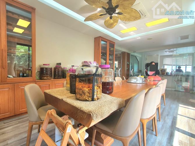 NGÃ TƯ VĂN CAO, CẠNH HỒ TÂY, LÔ GÓC OTO TRÁNH, 65m2, 5 Tầng, MỚI TINH, 16.5 Tỷ - 3