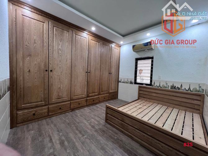 Cho thuê nhà nguyên căn 270m2 Mặt Tiền Phạm Văn Thuận chỉ 15tr - 3