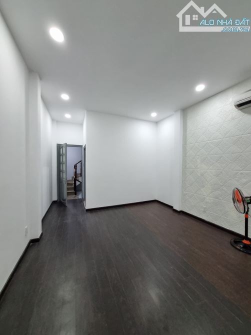 Gọi ngay bây giờ để sở hữu Nhà Hẻm Nguyễn Đình Chiểu 52m2 giá 3 tỷ 520 - 3