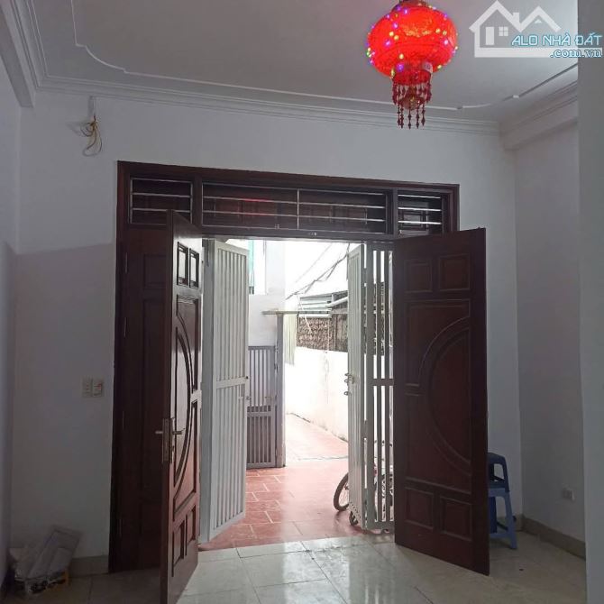Bán nhà Thọ Am _ 41m2* 4 tầng_ ngõ nông, sổ vuông_ 4.1 tỷ - 3