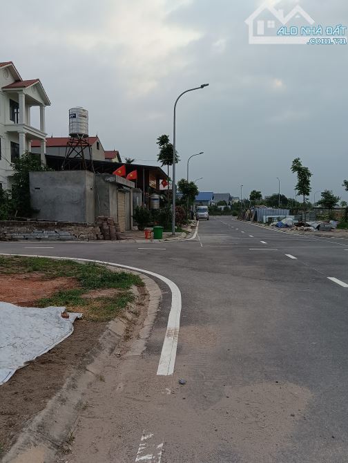 Bán Đất Khu Đấu Giá -Xã Mai Đình S(óc Sơn)-Lô Góc -142, 8M2 -Full Thổ Cư -5,75 Tỷ - 3