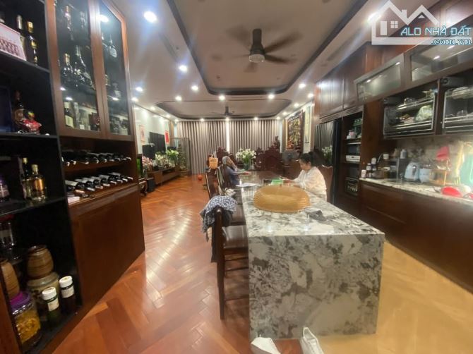 BÁN NHÀ MẶT PHỐ VIP GẦN XÃ ĐÀN – MẶT TIỀN KHỦNG 6.3M – VỈA HÈ – 9 TẦNG CÓ HẦM – GIÁ 85 TỶ - 3