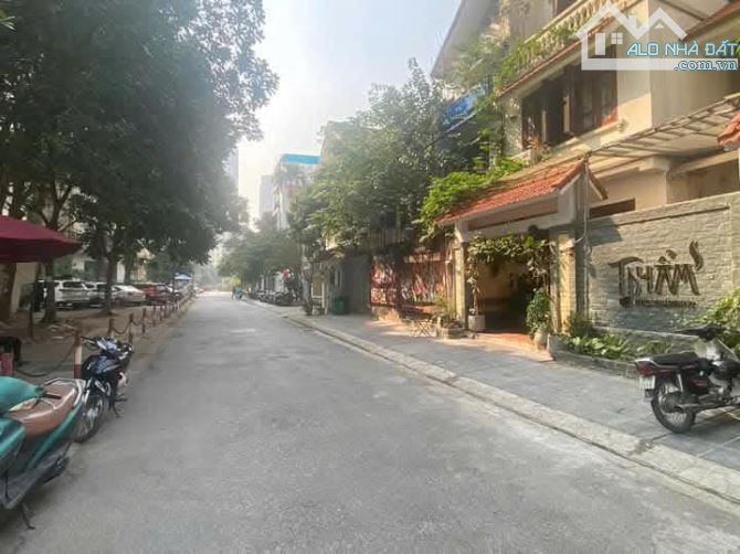 BÁN BIỆT THỰ SONG LẬP PHỐ TRẦN KIM XUYẾN, QUẬN CẦU GIẤY 153M2, 66 TỶ. - 3
