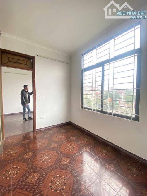 Cực phẩm Ngọc Hà 35m2, mặt hồ, KD đỉnh, mặt ngõ thông, ô tô, MT quyền lực 8.5m - 3