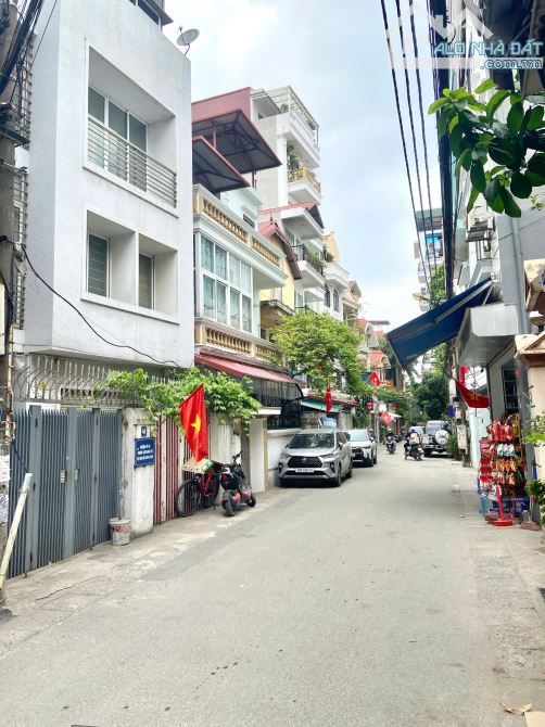 Bán nhà 6 tầng thang máy phố Lạc Long Quân, Tây Hồ, cách 1 nhà ra ô tô tránh, 25m, 5.8 tỷ - 3