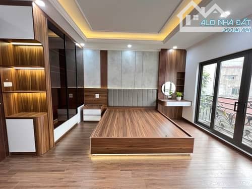 NHÀ PHỐ KHƯƠNG ĐÌNH TT THANH XUÂN - NGÕ THÔNG GẦN OTO NHÀ MỚI Ở NGAY - 3