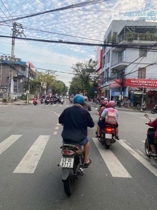 👉Bán Nhà 3Tầng Lô Góc Đường Đội Cấn - Khuê Trung, Quận Cẩm Lệ-Doanh Thu 16tr/tháng - 3