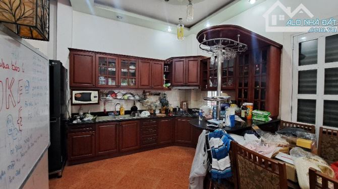 BÁN NHÀ 3 TẦNG HẺM TÂN KỲ TÂN QUÝ. P TÂY THẠNH. TÂN PHÚ. DT85M . GIÁ 11.6 TỶ - 3