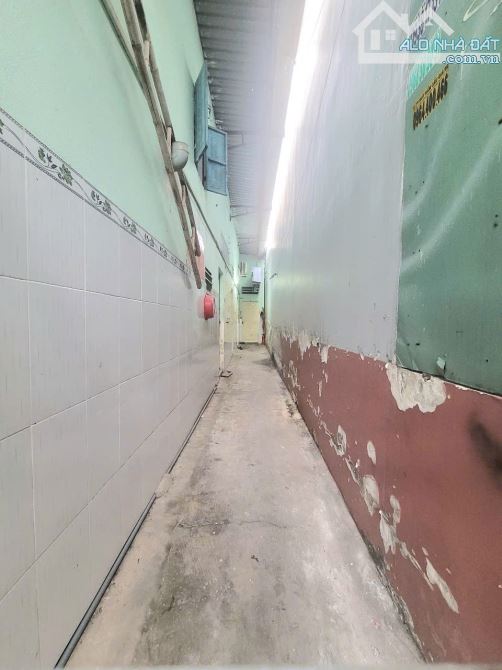4ty3 TL nhà và 3 phòng trọ 93,7m2 thu nhập 9 triệu/tháng, gần chợ 434, p.Bình Hòa - 3