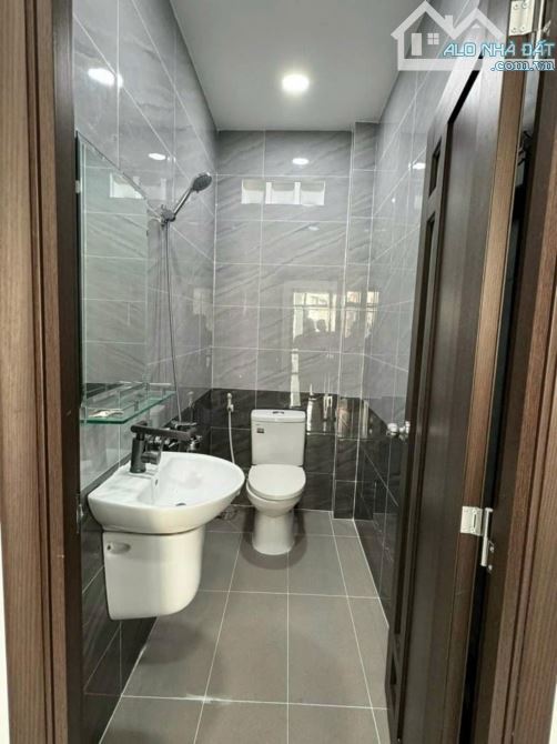 Chủ ngộp ra gấp căn Tạ Quang Bửu, Quận 8, giảm 200 triệu còn 2 tỷ 960 / 48m2 sổ hồng riên - 3