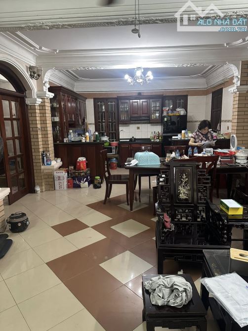 Bán nhà Biệt thự KĐT Định Công, Hoàng Mai, 150m2x4T, giá 50 tỷ, Gần BV Bưu Điện - 3