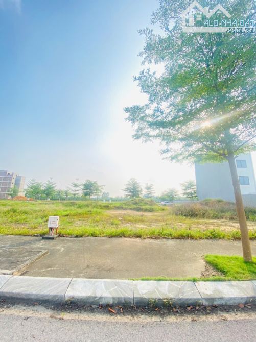Bán đất phân lô khu Hội Hợp, Vĩnh yên, Vĩnh Phúc. DT 100m2 giá chỉ 3,05 tỷ - 3
