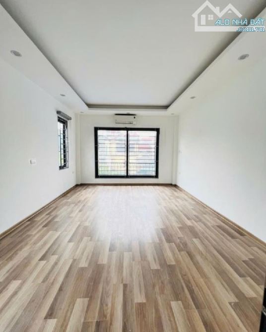 Bán Nhà 5 Tầng Đẹp Lung Linh, Trung Tâm Trâu Quỳ – Giá Chỉ 4,8 Tỷ! - 3