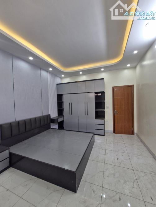 MẶT PHỐ PHÚ LƯƠNG - KINH DOANH - NHÀ ĐẸP - VỈ HÈ RỘNG - ĐA CHỨC NĂNG Giá 9.2 tỷ - 3