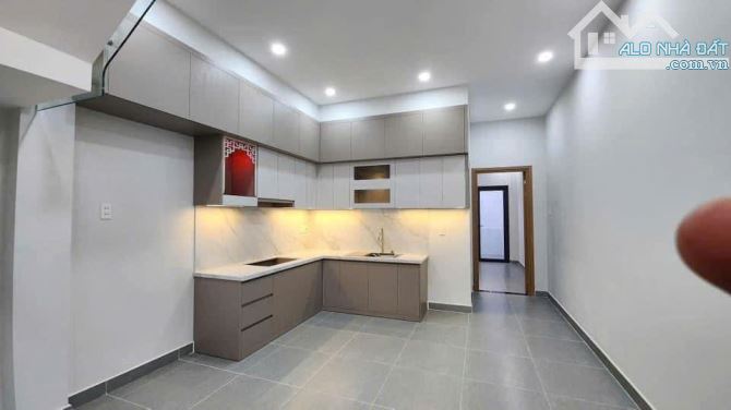 Siêu phẩm, nhà lầu xây mới sổ riêng thổ cư 100% ngay Bệnh Viện Da Liễu, giáp Trảng Dài - 3