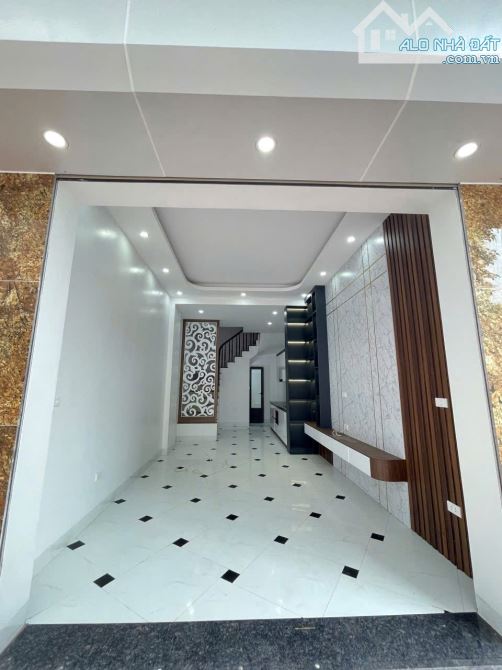Cần Bán Gấp Căn Nhà Mới Xây Full NT Ở Quang Trung,Ô Tô Đỗ Gần.Gía 6.68Tỷ Có TL - 3